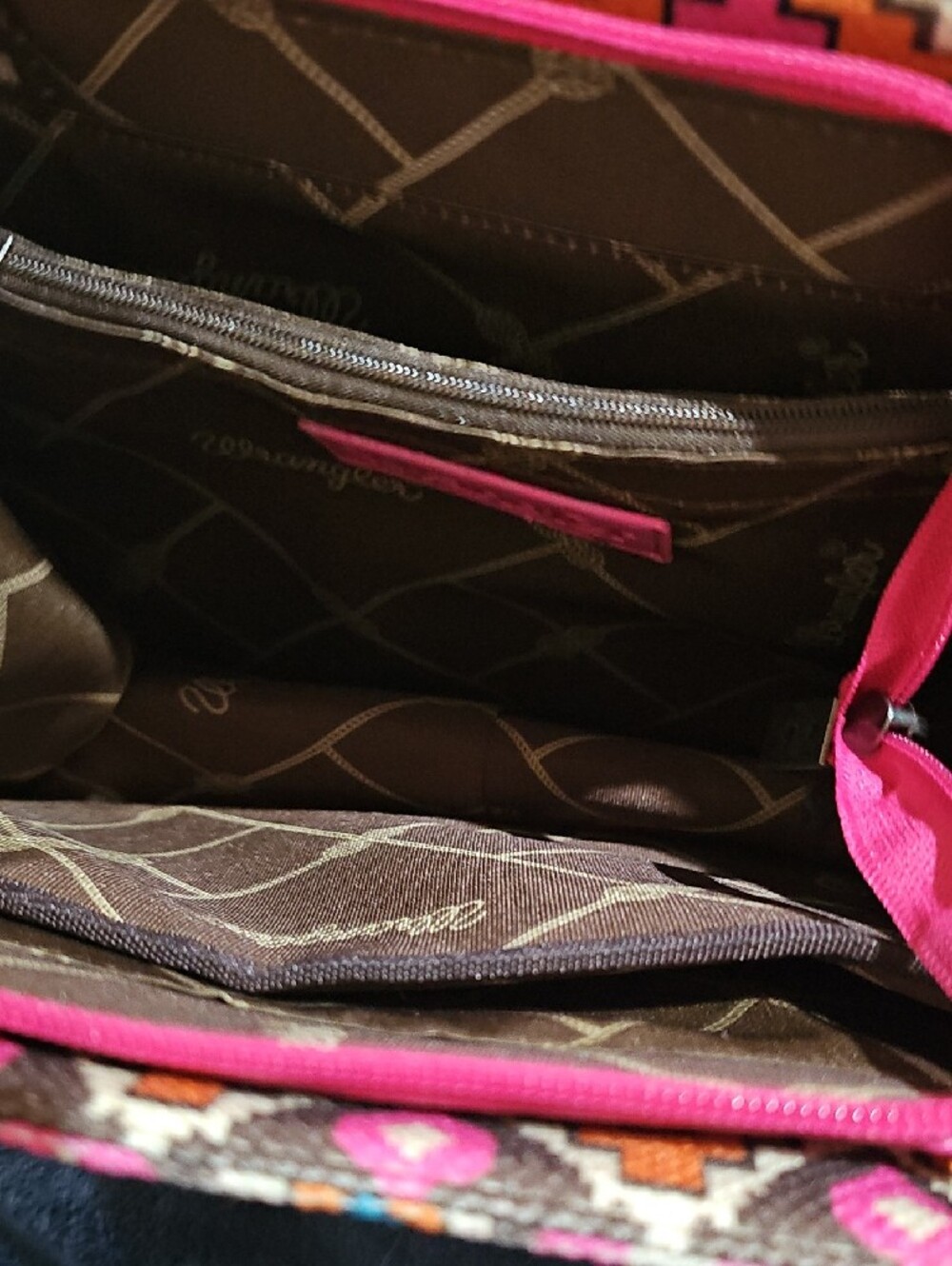 Wrangler Brown Tote with Pink Accents and Geometric Embroidery - Picture 4 of 8